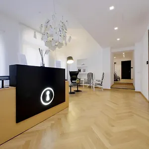 Youroom Abruzzi Гостевой дом Рим